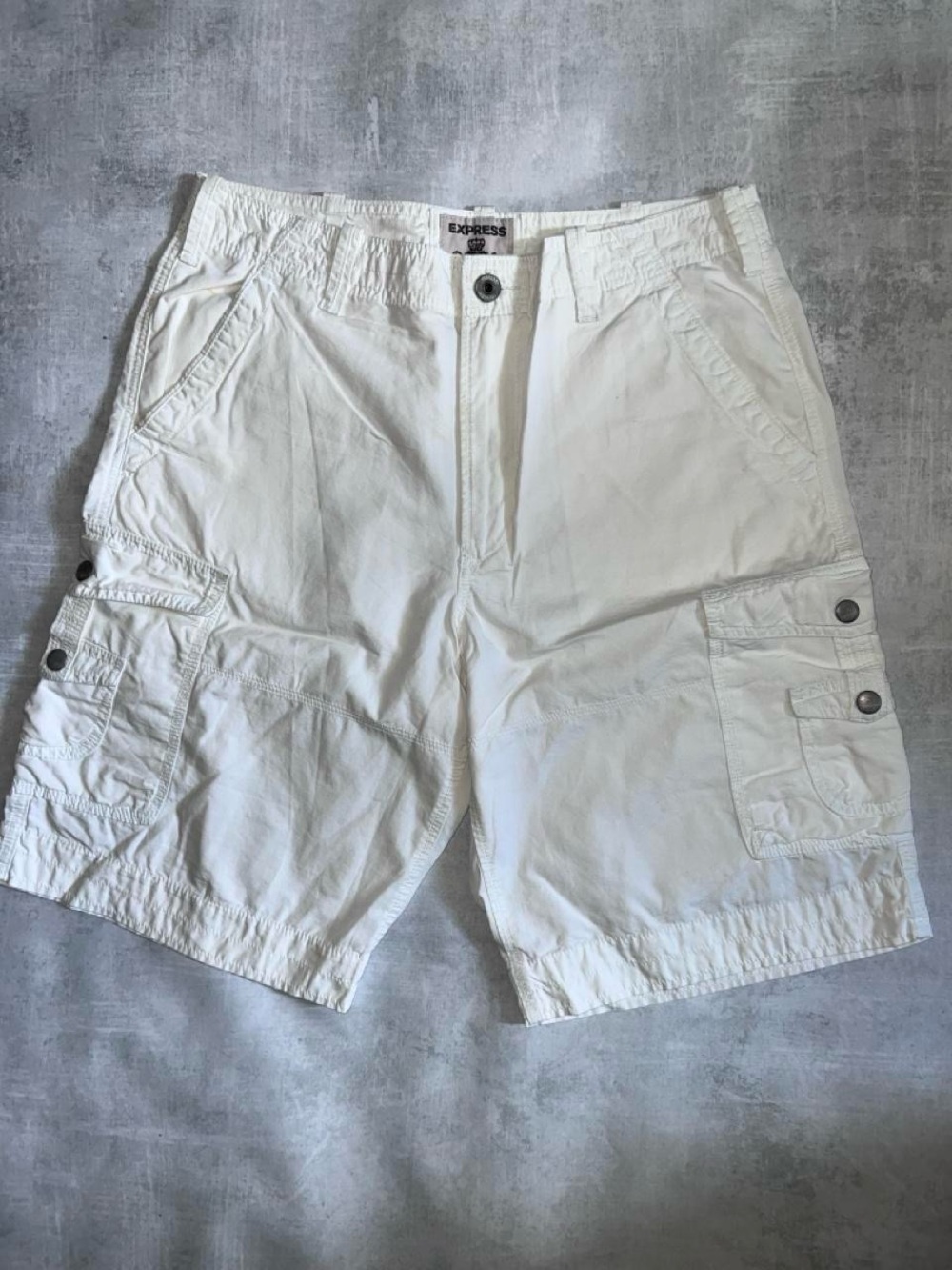 Express Men's White Cargo Shorts - Multiple Pockets